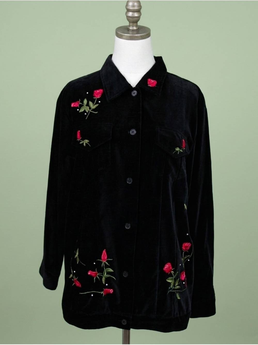 Quacker
Factory VTG Black Velvet Rose
Embroidered Button Down Jacket Sz 3X